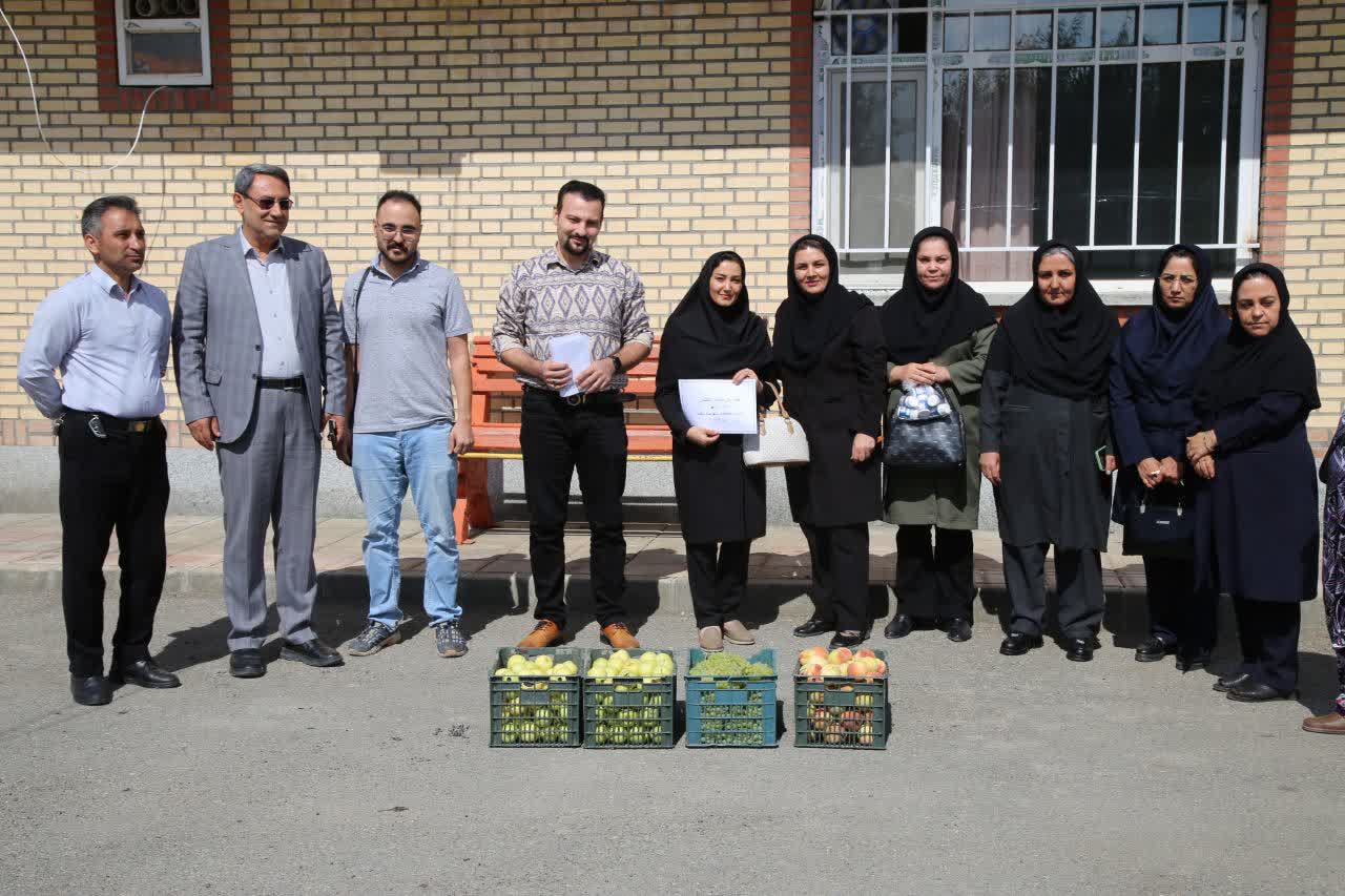 -عیادت-از-مادران-سالخورده-در-هفته-سالمندان